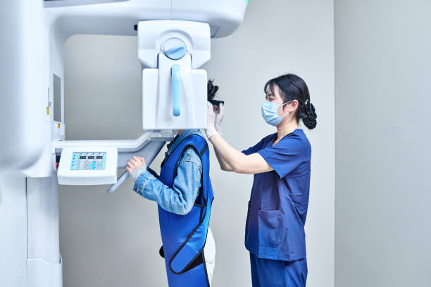 Best Emergency Dentist for Lost Fillings or Crowns in Taft Mosswood, CA